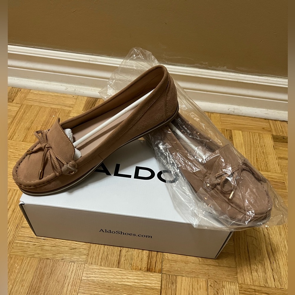 Aldo cream flats